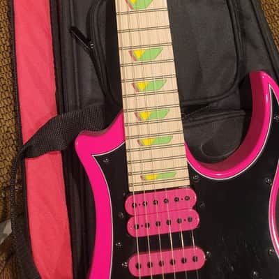 Traveler V88S Vaibrant 88 Standard 2019 - Present - Hot Pink image 4
