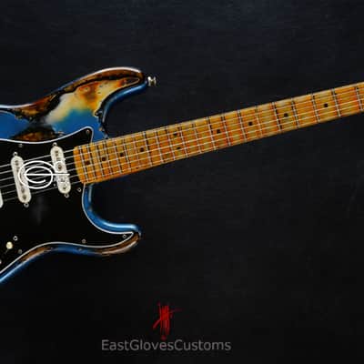 Fender Stratocaster Special Edition HSS Pelham Blue/Sunburst Heavy Aged Relic by East Gloves Customs image 19