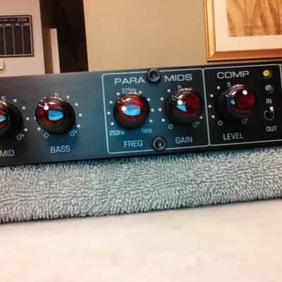 Bbe bmax t tube bass preamp image 2