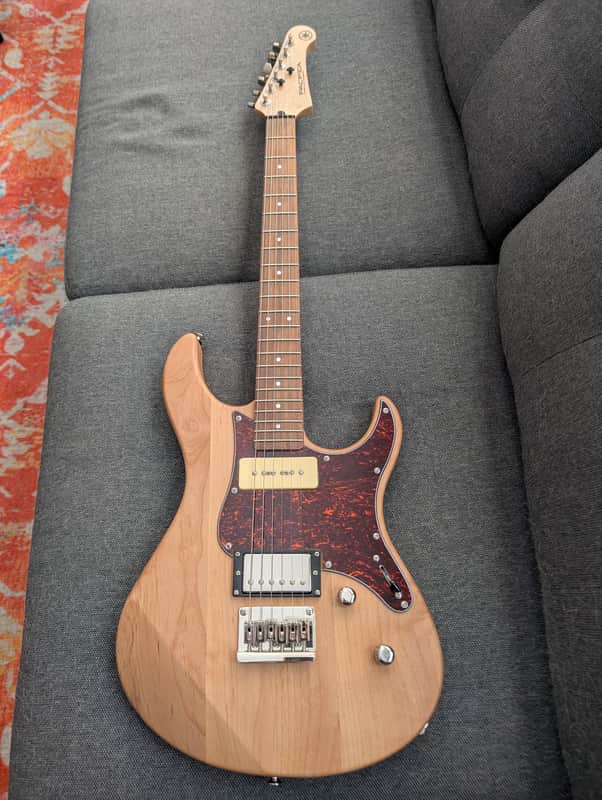 Yamaha PAC311H Pacifica H/P-90 | Reverb