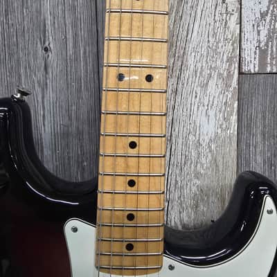 Fender American Standard Stratocaster with Maple Fretboard 2008 - 2016 - 3-Color Sunburst image 5