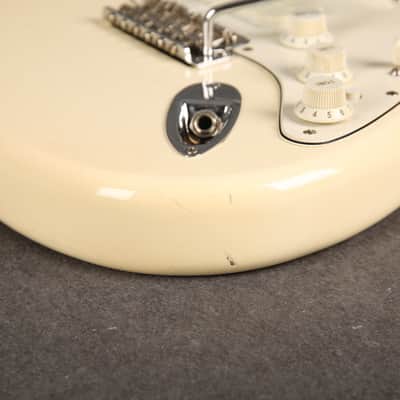 Fender Mexican Standard Stratocaster - Arctic White - 2nd Hand (165797) image 14