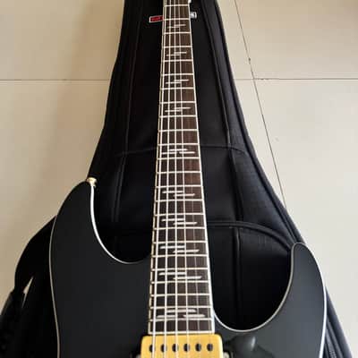 Schecter Reaper-6 Custom 2023 - Gloss Black with Bareknuckle Juggernaut pickups image 7