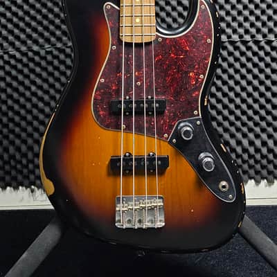 Fender 60th Anniversary Road Worn '60s Jazz Bass 2020 - 3-Tone Sunburst image 2