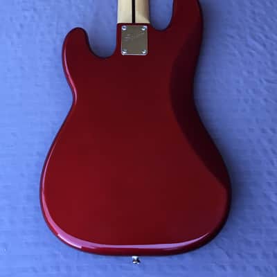Squier Vintage Modified Precision Bass V 5 String In Candy Apple Red image 4