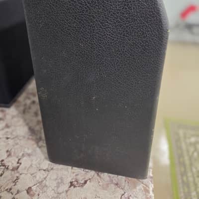 Fender Vibro Champ 6-Watt 1x8" Guitar Combo 1970 - 1980 image 2