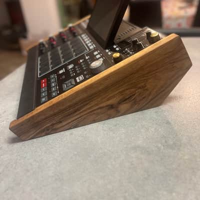 Akai MPC X / MPC X SE wood stand (100% walnut) image 5