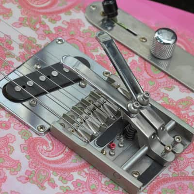 Del-Tone 50's T-Style Multibender, Light Aging - Pink Paisley image 17
