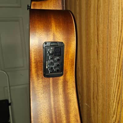Lag Tramontane T170DCE Cedar Satin Dreadnought Cutaway image 6