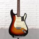 Fender American Vintage II 1961 Stratocaster Electric Guitar - 3-tone Sunburst (StratAV2613TSd1)