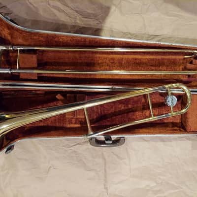 Yamaha YSL-352 Tenor Trombone, Japan, with case and mouthpiece image 4