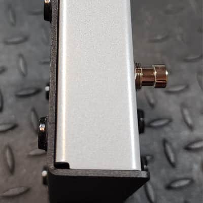 Silktone Expander Overdrive Distortion Fuzz Preamp | Reverb