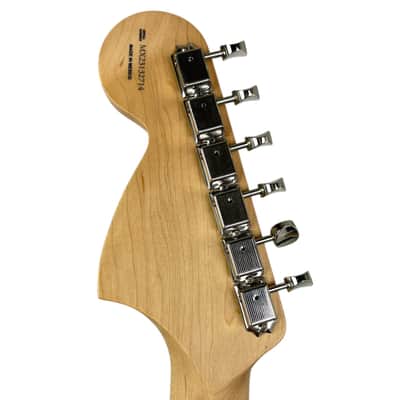 Fender Tom Delonge Signature Stratocaster 2023 - Daphne Blue image 10