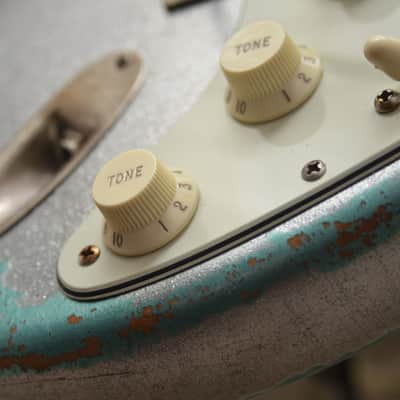 American Fender Stratocaster Silver Sparkle Heavy Relic Custom Shop Texas Specials HSS image 11