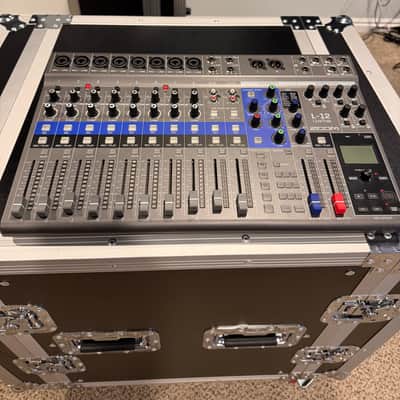 Zoom LiveTrak L-12 Digital Mixer / Recorder 2010s - Grey / Blue image 3