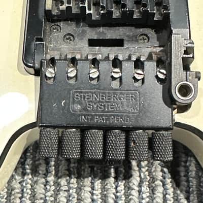 Steinberger GM4T - White image 4