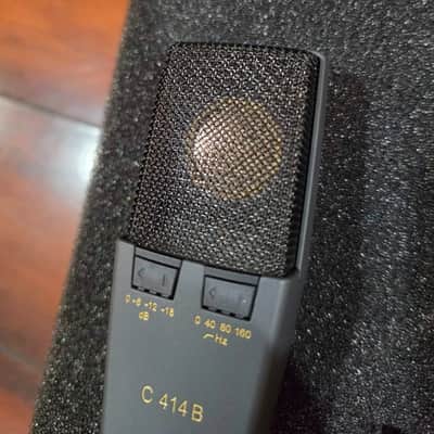 AKG C414 B XLII Condenser Microphone w/ Case & Accessories image 4