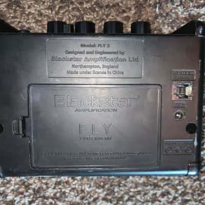 Blackstar Fly 3 3-Watt 1x3" Battery-Powered Mini Guitar Combo 2014 - Present - Black image 4