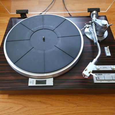 Yamaha YP-D8 Turntable with Audio Technica AT33Sa Moving Coil Cartridge image 2