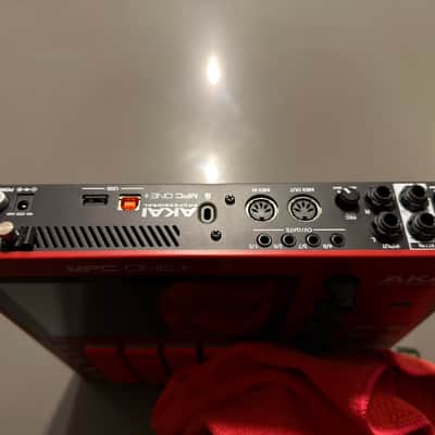 Akai MPC One + (Plus) with fat pads - Drum Machine Sequencer - Red image 4