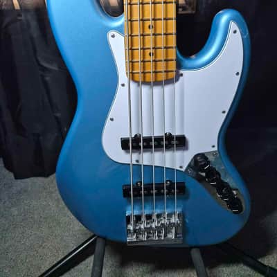 Fender Jazz Bass 2024 - Satin image 3