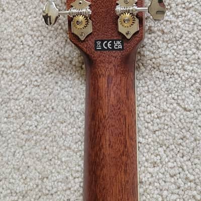 Fender Paramount PD-220E Dreadnought Acoustic Electric Guitar, 3-Color Vintage Sunburst, Hard Shell Case image 10