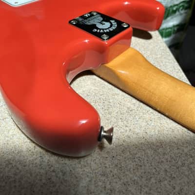 Fender Limited Edition Jimi Hendrix Artist Series Signature Monterey Pop Festival Graphic Stratocaster 2017 Strat PF Pau Ferro Fingerboard Fretboard Beautiful Upgrade Custom Fender Case Velour with Candy! image 21