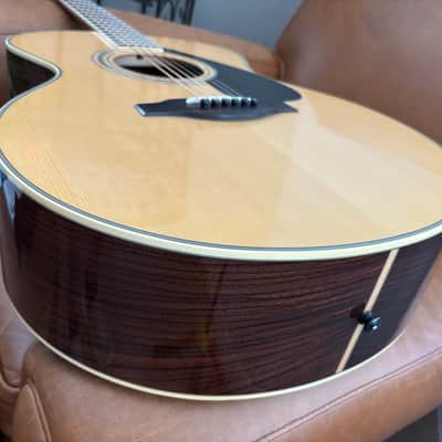 Yamaha LJ16 Medium Jumbo Acoustic Guitar - Natural image 16