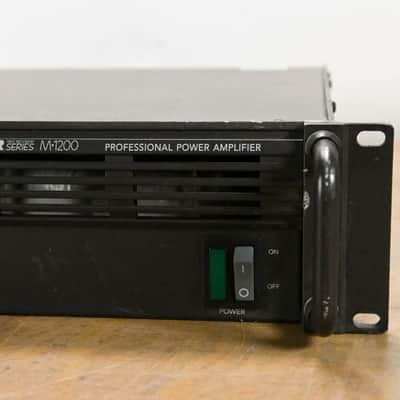 Mackie M-1200 FR Series 2-Channel Power Amplifier CG0145A image 2