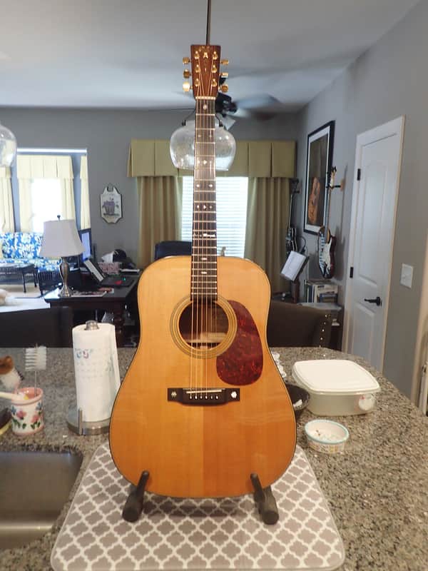 Martin HD-28 GM LSH 1994 Natural image 1