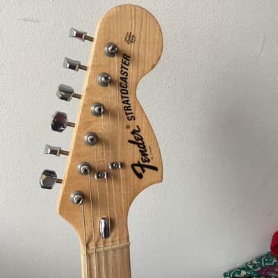 FENDER STRATOCASTER 1974-75 WHITE SUPER CLEAN ALL ORIGINAL EXAMPLE image 7