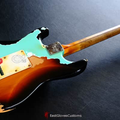 Fender Stratocaster Surf Green over Sunburst Made in USA Heavy Aged Relic image 3