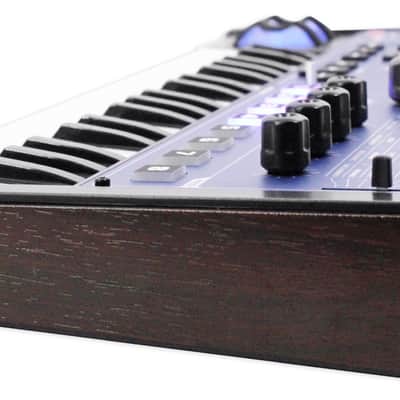 Novation MiniNova 37-Key Compact Studio Live Sound USB MIDI Keyboard Synthesizer image 5