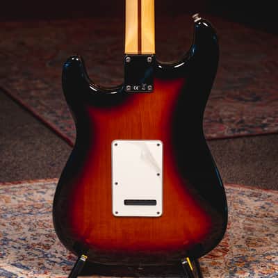 2015 Fender Standard Stratocaster Electric Guitar, Sunburst w/HSC - Used image 2