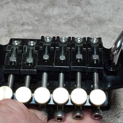 Washburn 600-S Licensed Floyd Rose Takeuchi Tremolo w/ Stainless Steel & Brass Upgrades - Black image 12