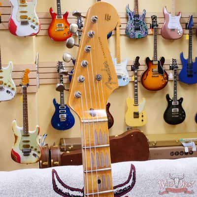 Fender Custom Shop Limited Edition 70th Anniversary 1954 Hardtail Stratocaster Relic Aztec Gold 7.30 LBS image 7