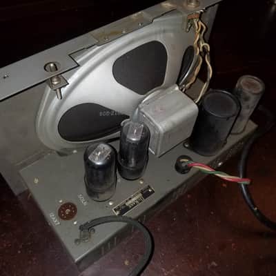 DuKane Tiny mono tube amp 1A370 dual 50L6 and 6x9 AlNiCo speaker 1954 - grey paint image 1