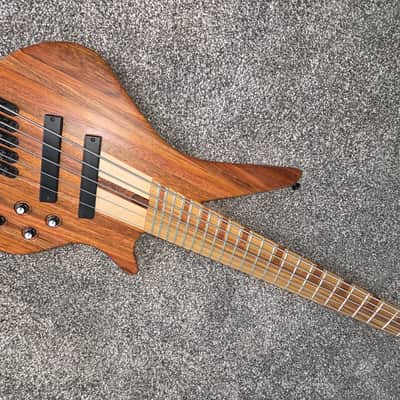 HELMS BASS GUITAR CO LJ-1 5 string multi scale headless image 5