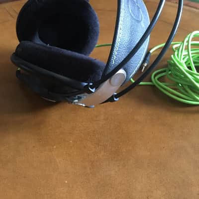AKG Q701 Quincy Jones Signature Black Headphones image 10