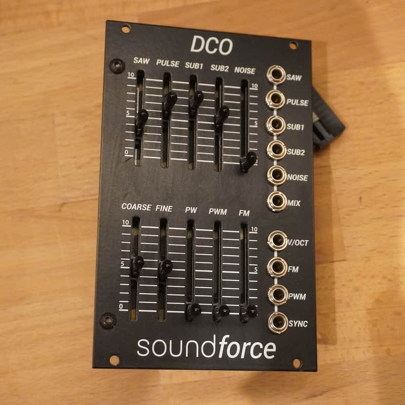 Soundforce DCO Juno-Inspired Oscillator - Black image 1
