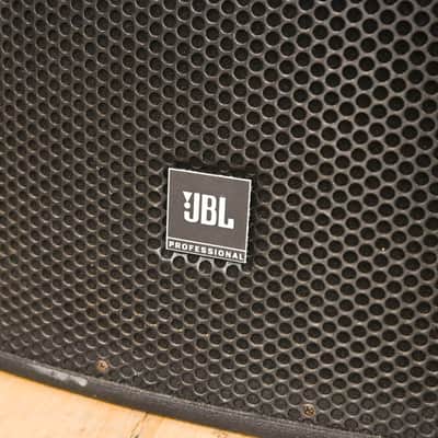 JBL ASB6115 Compact 15" High-Power Subwoofer CG013BC image 2