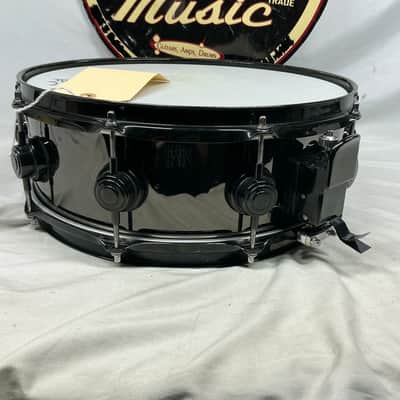 DW Drum Workshop 14x5.5 Nickel Over Brass Snare Drum image 5