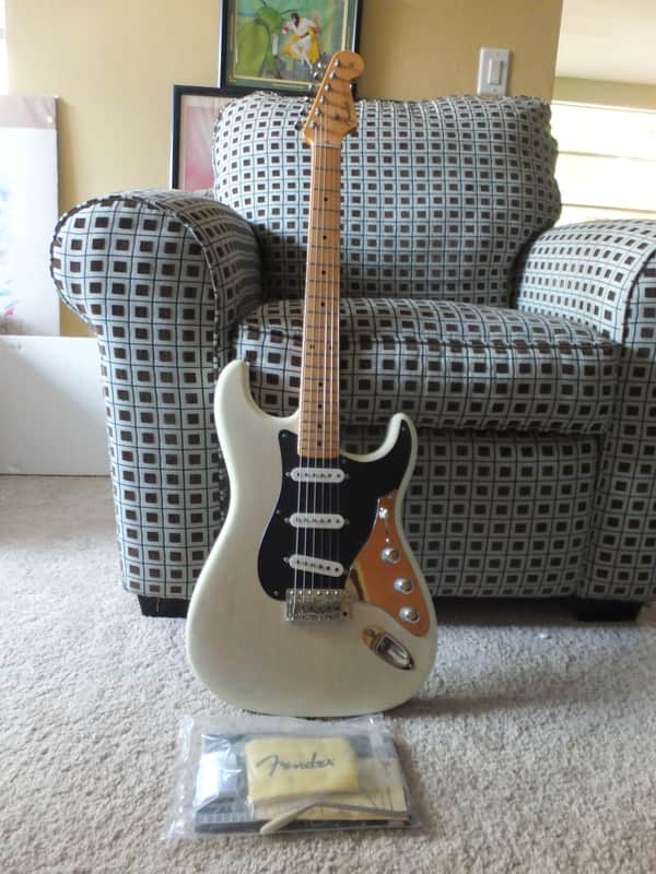 Fender George Fullerton Prototype Stratocaster 1 of 50 worldwide image 1