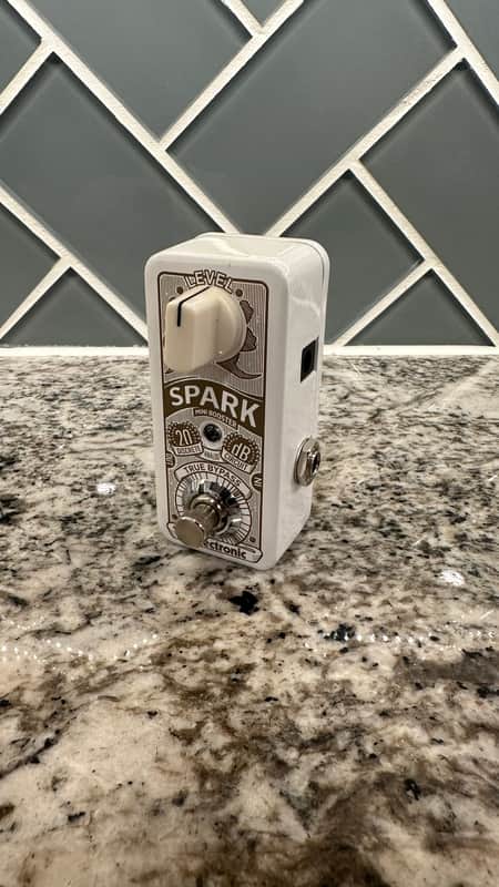 TC Electronic Spark Mini Booster