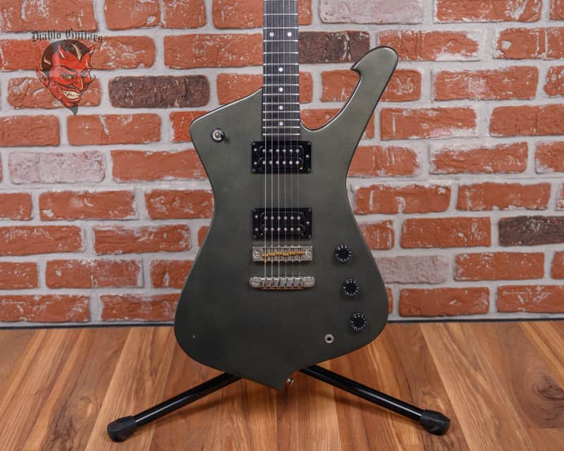 Ibanez IC50 Iceman