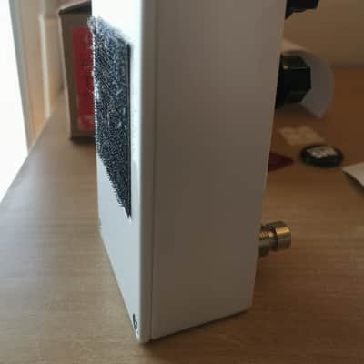 JHS Spring Tank Reverb 2024 - Present - White image 16