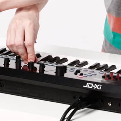 Roland Jd Xi Black Sintetizzatore Crossover Analogico/Digitale 37 Mini Tasti image 6