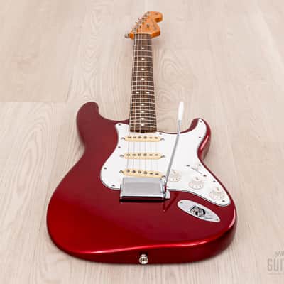 1997 Fender American Vintage '62 Stratocaster Candy Apple Red, Near-Mint w/ Case, Hangtags image 11