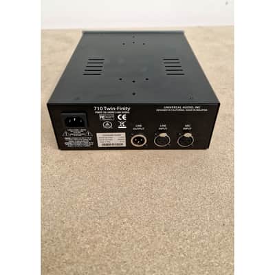 Universal Audio Twin-finity 710 - Preamps - Silver - Excellent image 8