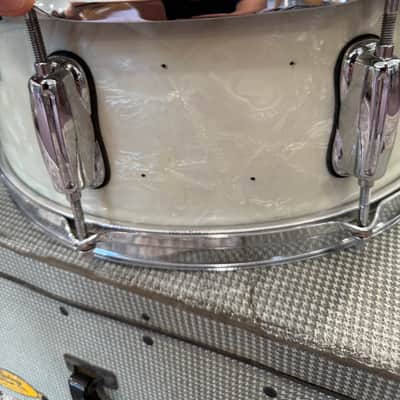 Slingerland Student Snare 50s 14x5.5 - White Marine Pearl image 4